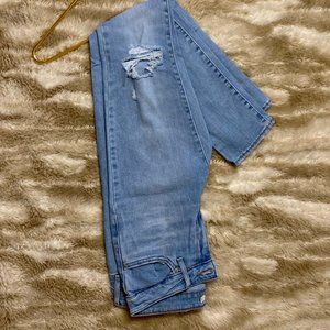Levi's Light Wash 711 Skinny Jeans